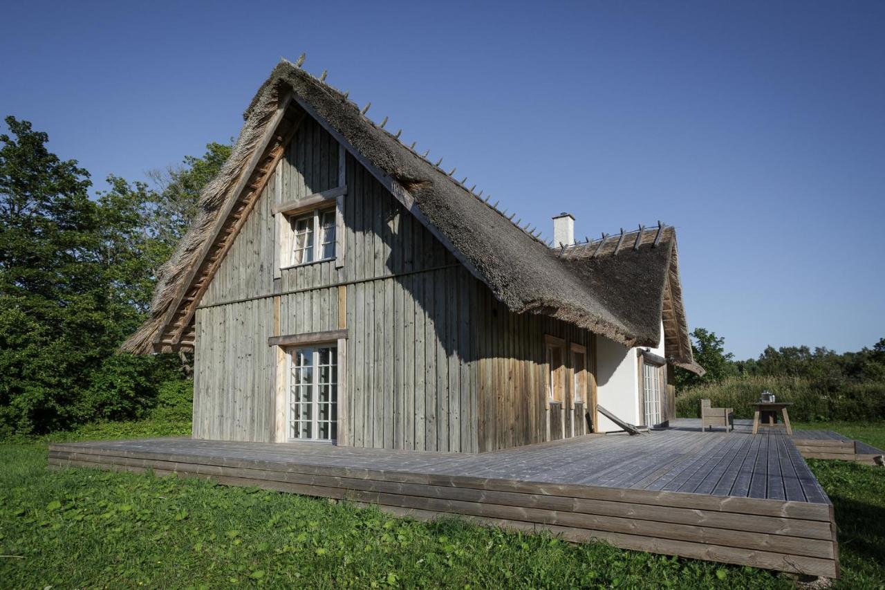 Villa Bumba Liigalaskma Buitenkant foto